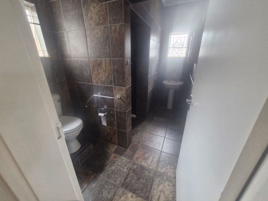 To Let 2 Bedroom Property for Rent in Oosterville Northern Cape